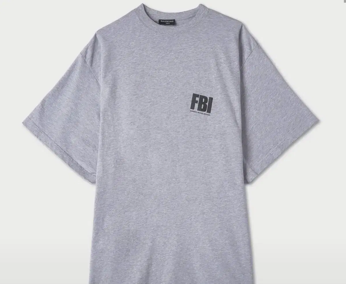 발렌시아가 FBI 반팔티 새제품 2사이즈